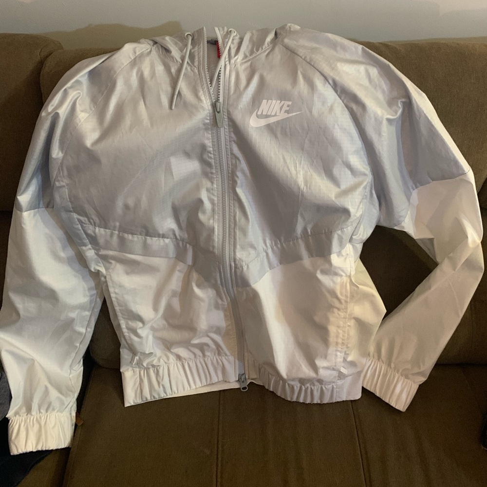 White and gray Nike windbreaker